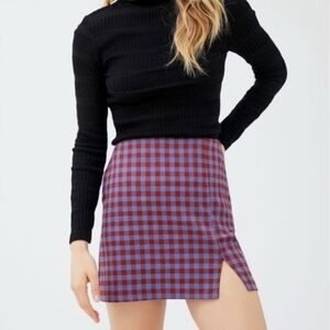 Gingham mini skirt by Urban Outfitters